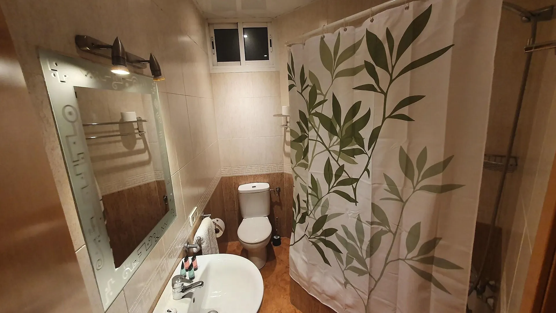 Hostal Rio De Castro Barcelona Guest house